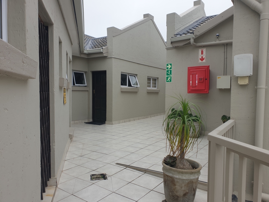 To Let 1 Bedroom Property for Rent in Dana Bay Western Cape